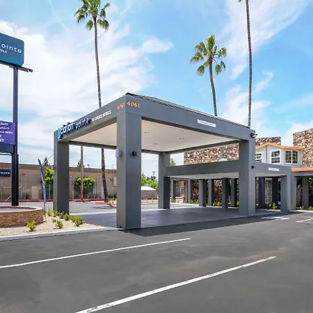 Hotel Clarion Pointe Fresno Near Yosemite